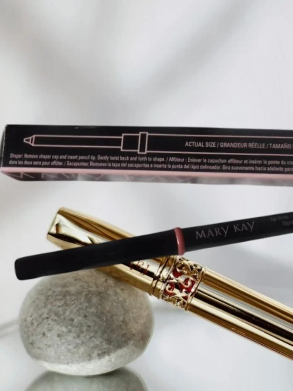 Mary Kay Light Nude Lip Liner Pencil with Sharpener ✨NIB✨